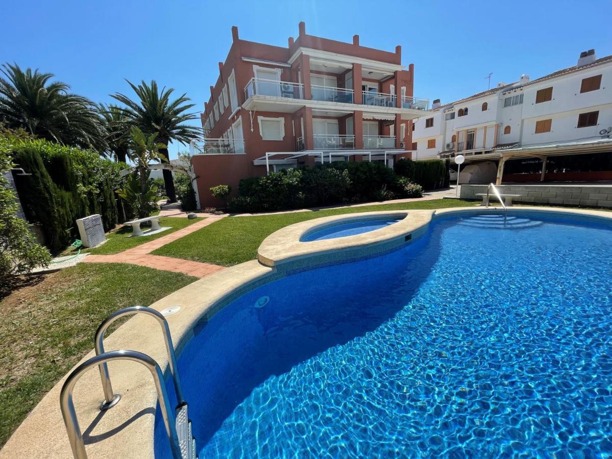 Tetom Primera Linea De Playa Dénia Exterior foto